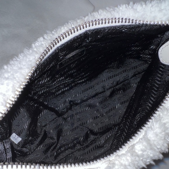 Prada Milano Terry Fur Re-edition 2000 Mini Shoulder Bag Purse - Picture 6 of 10